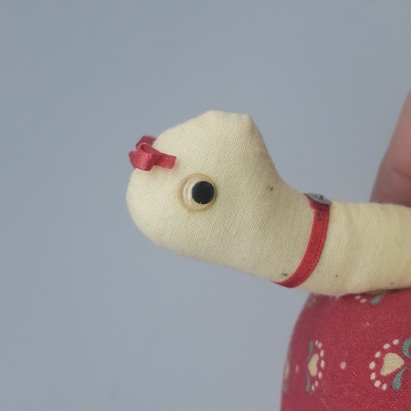 Vintage turtle pin cushion - Picture 4 of 8